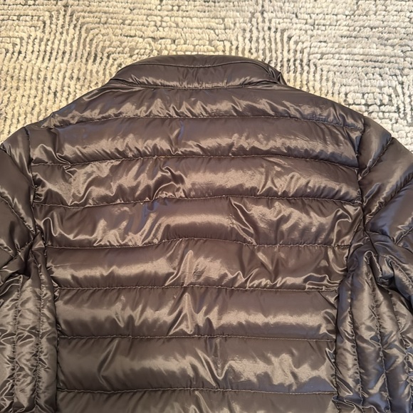 laundry Jacket - Picture 7 of 7